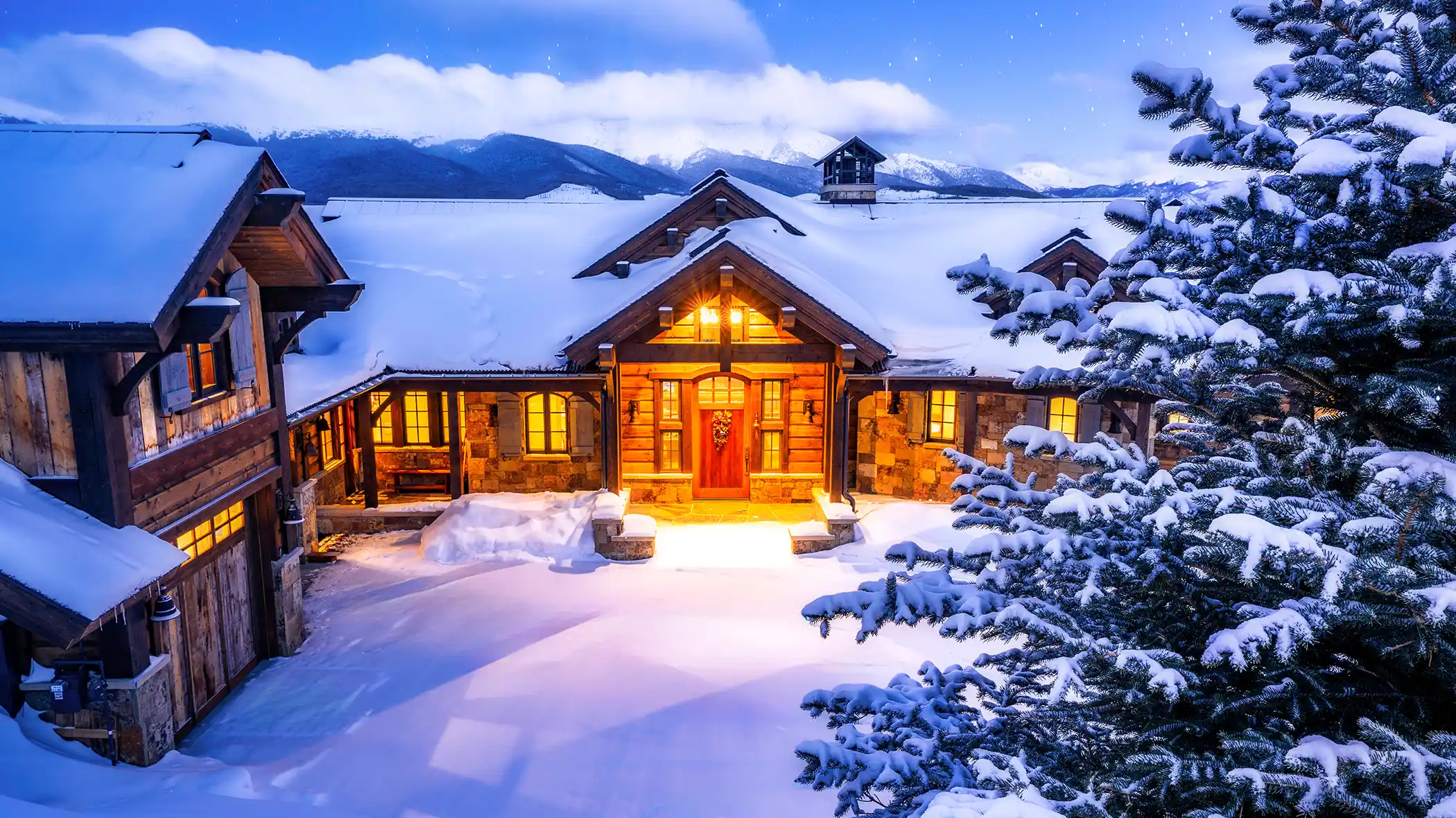 DiscoveryLane-Front 55 pheasant tail custom home silverthorne, colorado