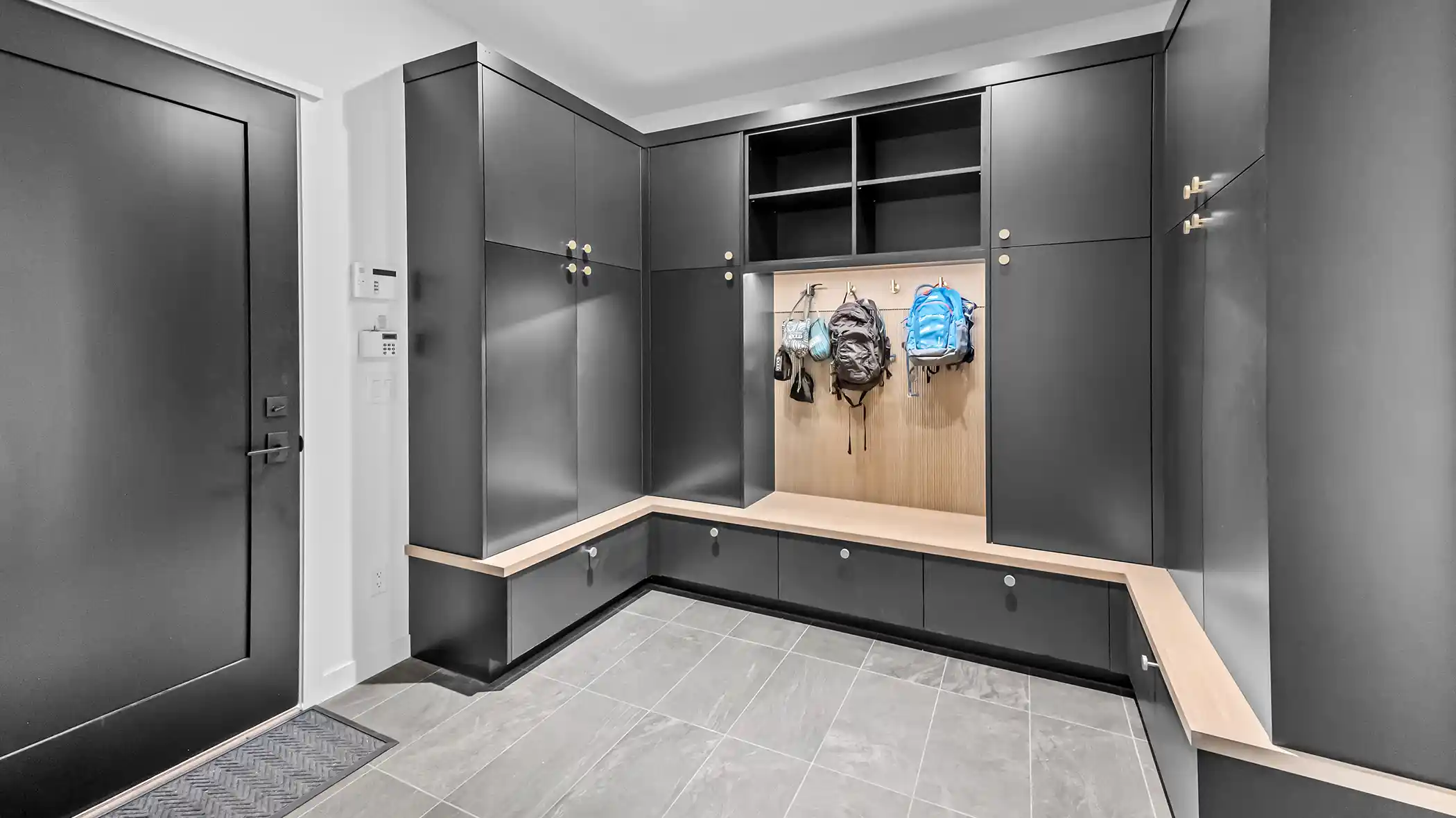 NewGarland-MudRoom 55 pheasant tail custom home silverthorne, colorado