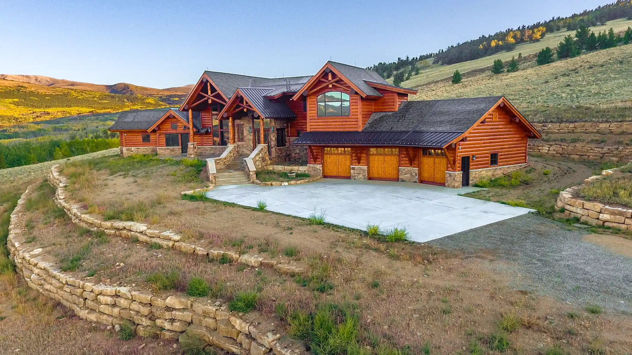 SouthPark-Front2 55 pheasant tail custom home silverthorne, colorado