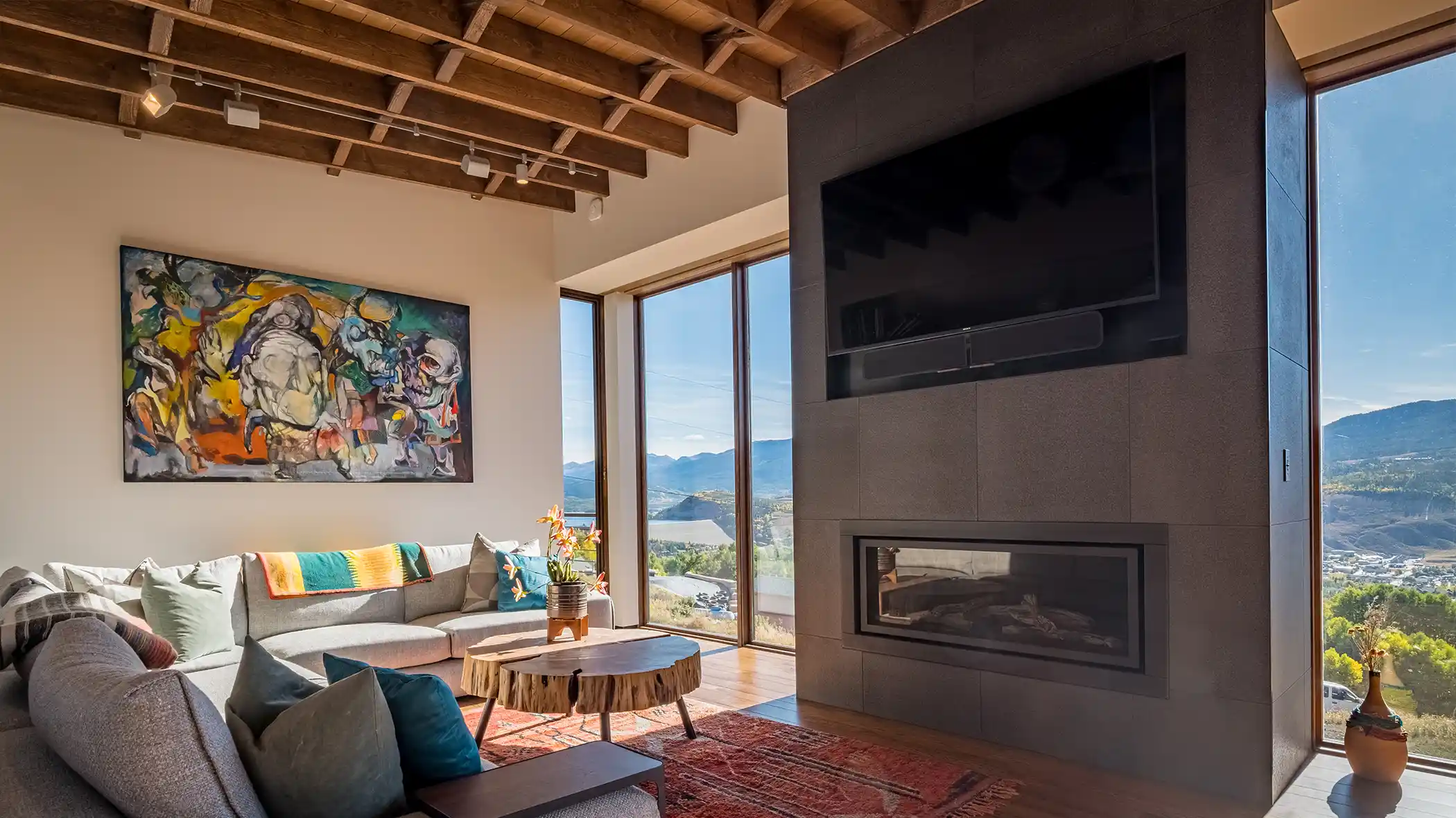 421Z-Fireplace 55 pheasant tail custom home silverthorne, colorado