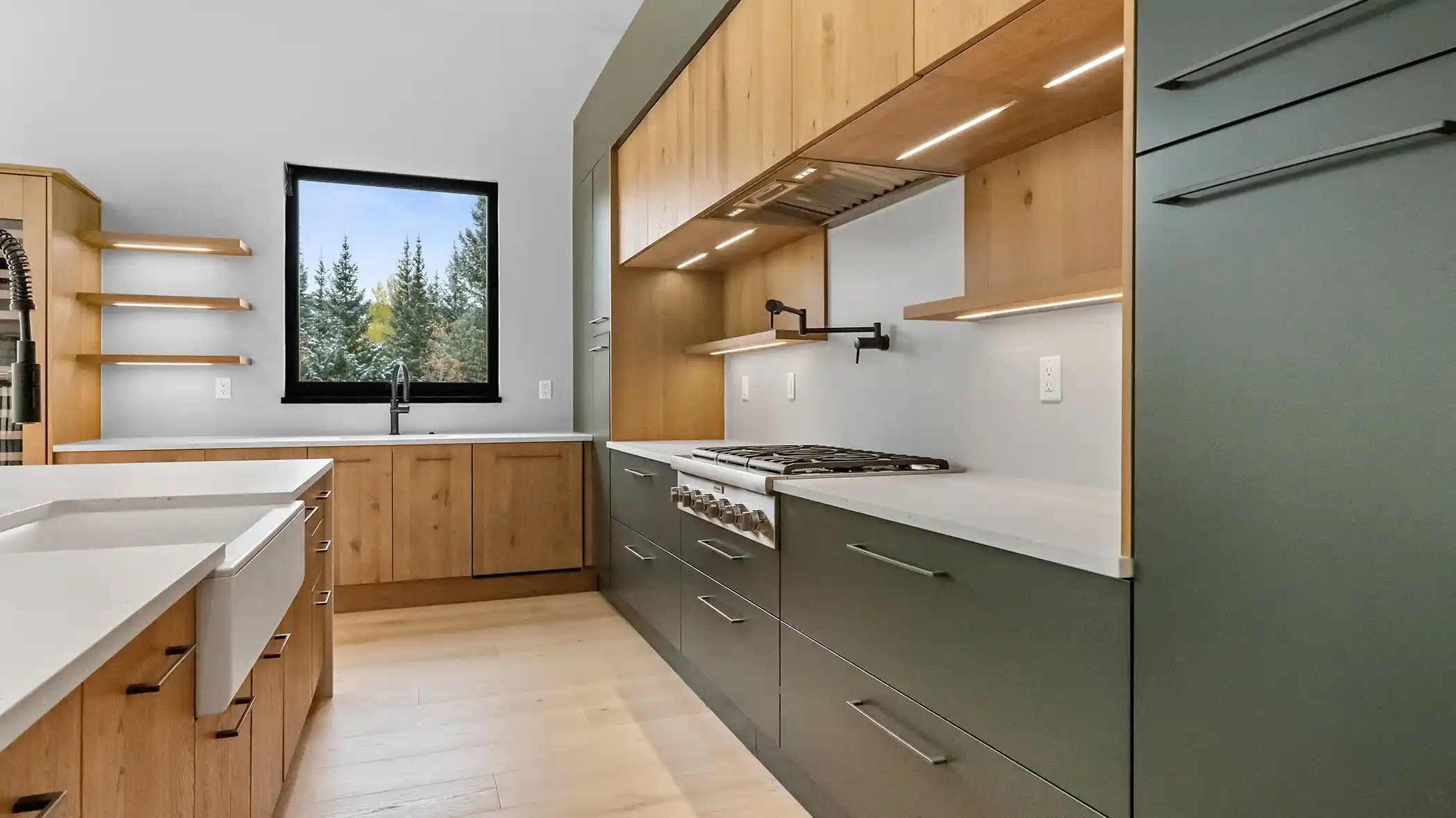 Galperin-Stove custom home - gold flake terrace
