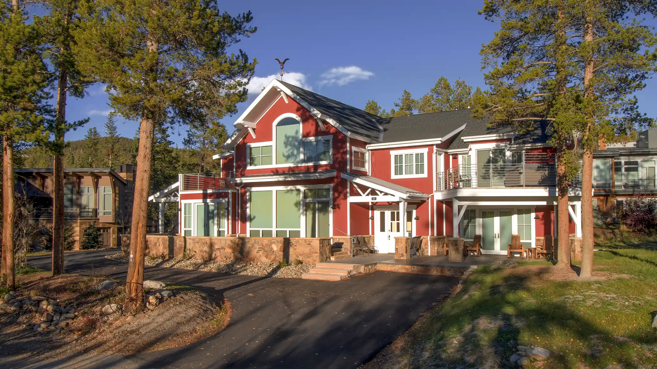 GoldFlakeTerrace-Front1 55 pheasant tail custom home silverthorne, colorado