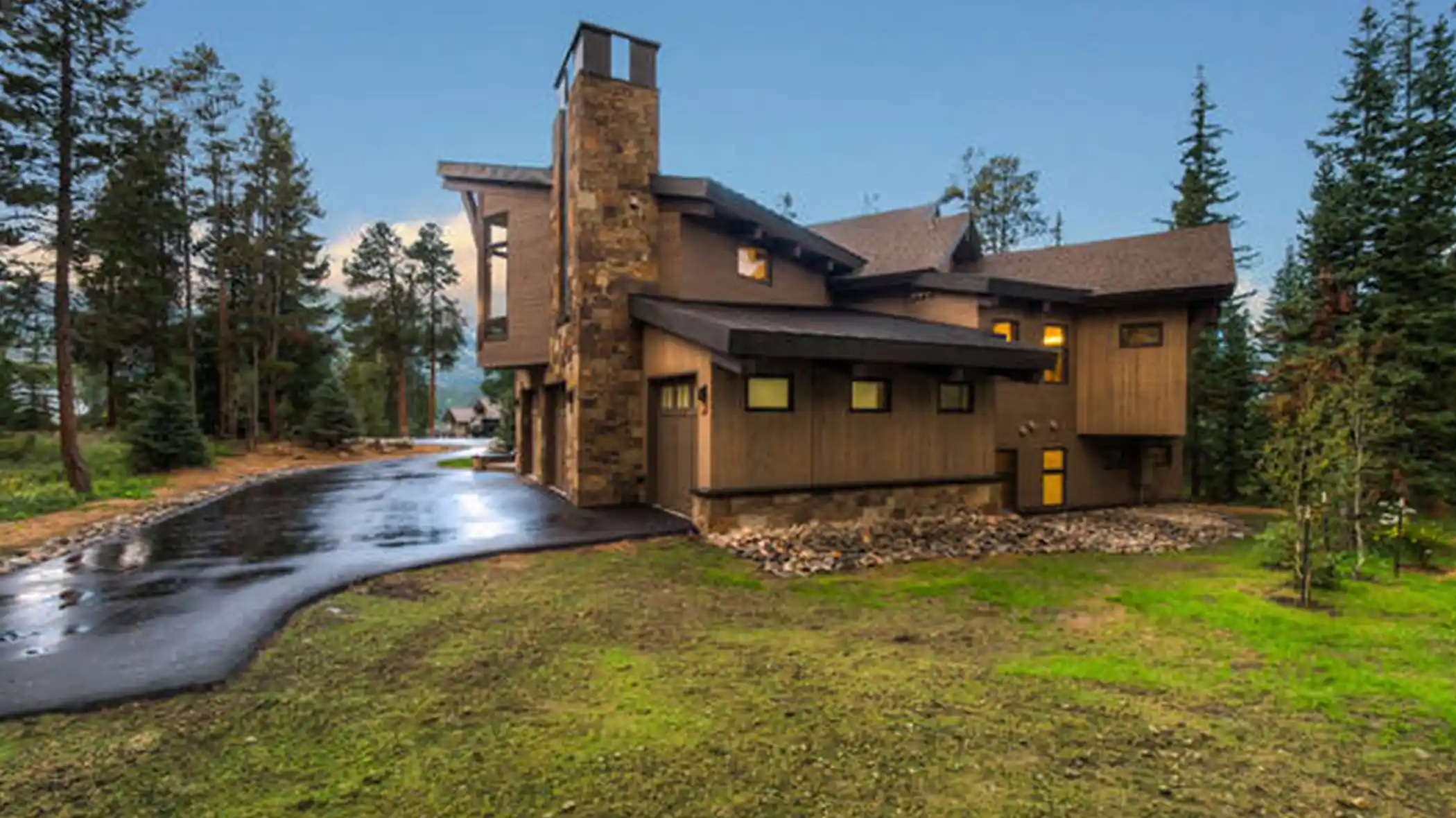 GoldFlakeTerrace-Side 55 pheasant tail custom home silverthorne, colorado