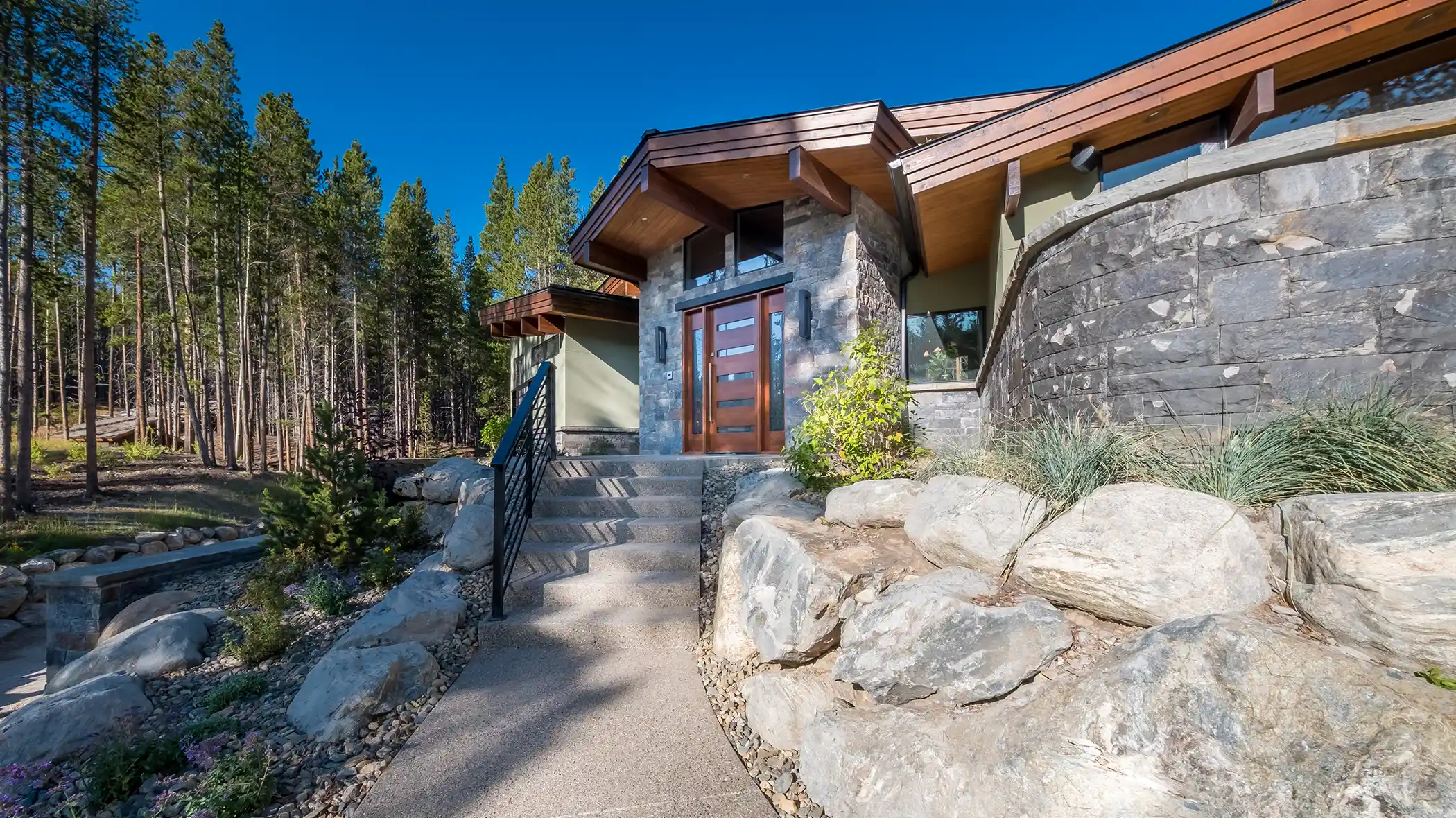 GreenMountain-front2 55 pheasant tail custom home silverthorne, colorado