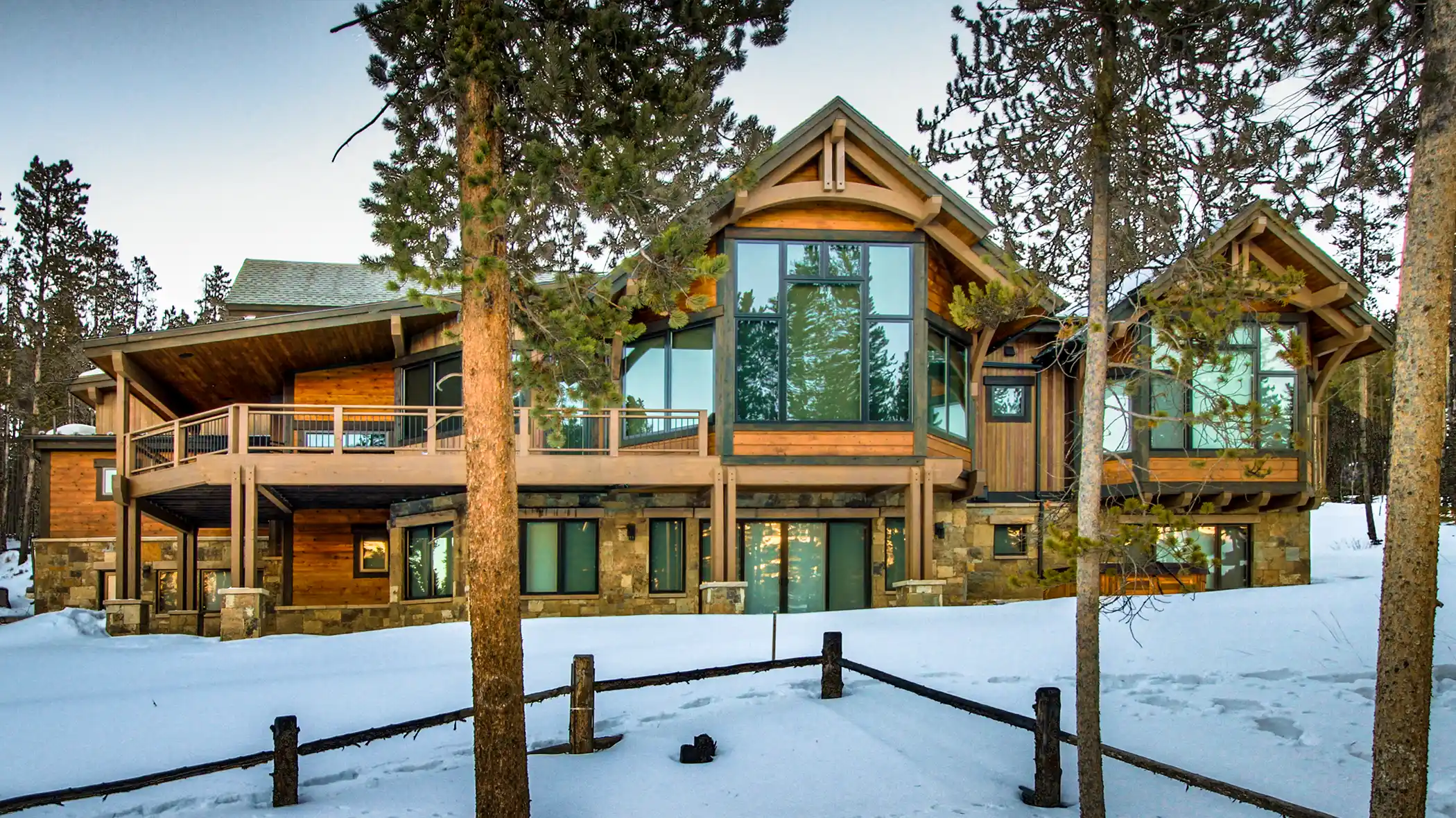 StillsonPlace-Exterior3 55 pheasant tail custom home silverthorne, colorado