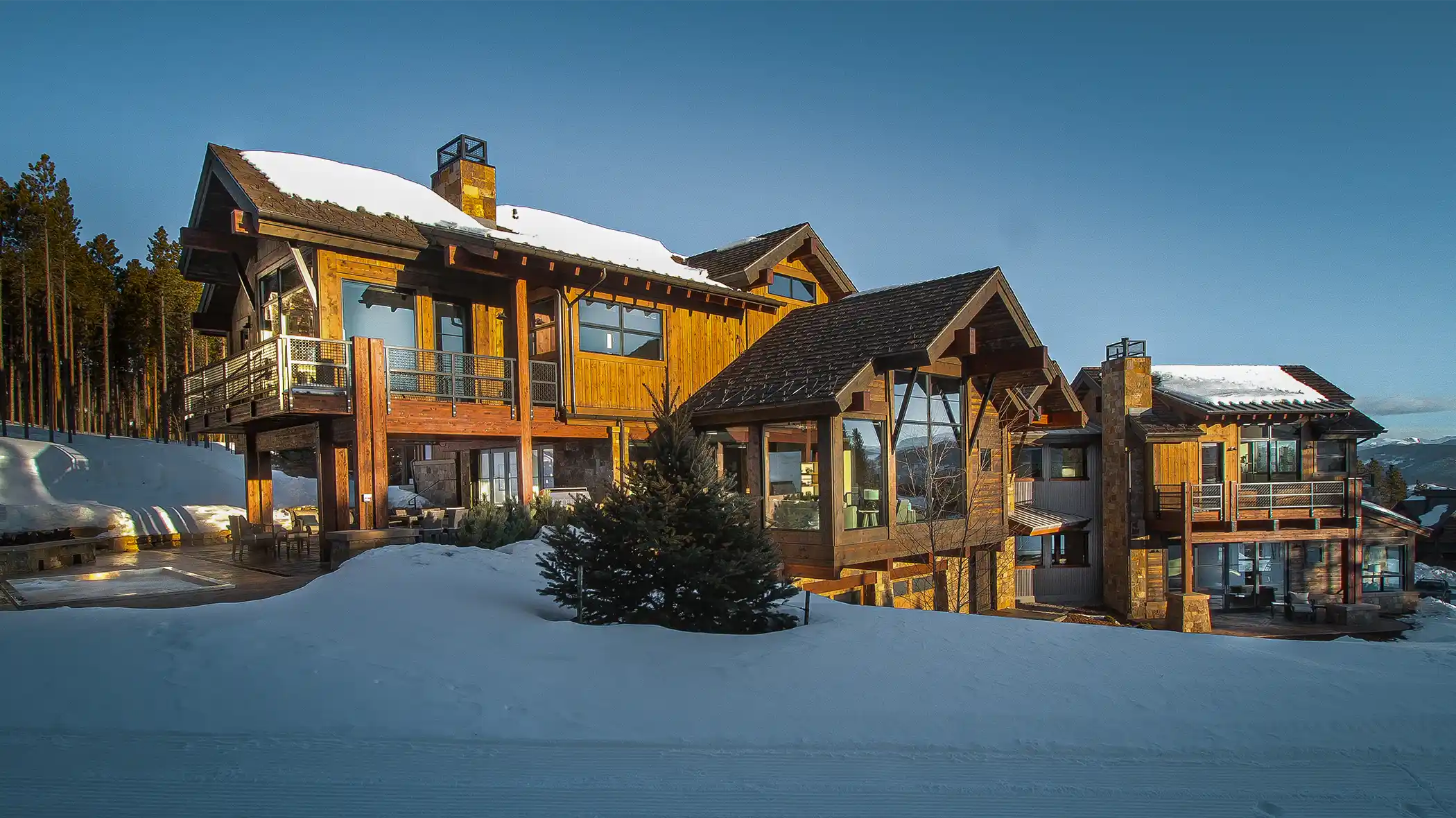 TimberTrail-side 55 pheasant tail custom home silverthorne, colorado